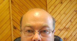 Rokiškio darbo biržos vadovas Virginijus Strazdas absolventams primena