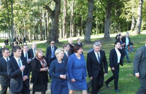 Dvaro jubiliejų pagerbė Lietuvos ir Latvijos parlamentų pirmininkės Inara Mūrniecė ir Loreta Graužinienė. A.Minkevičienės nuotr.