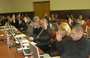 Ar ne per greitai paseno buvusių rajono tarybos narių kompiuteriai? D.Zibolienės nuotr.