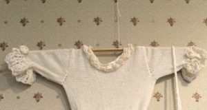 Jolantos Kareniauskienės megzta suknelė.