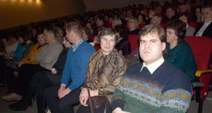Pirmą kartą Kultūros centre spektaklį žiūrėję Antanas Balčiūnas ir jo mama Virginija sutartinai tvirtino