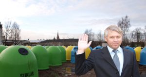 A.Vagonis: "Su partijos kolega R.Velykiu nebūčiau konkuravęs." N.Byčkovskio fotomontažas.