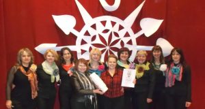 Ansamblio nugalėtojo narės Albina Kasparienė (iš kairės)