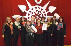 Ansamblio nugalėtojo narės Albina Kasparienė (iš kairės)