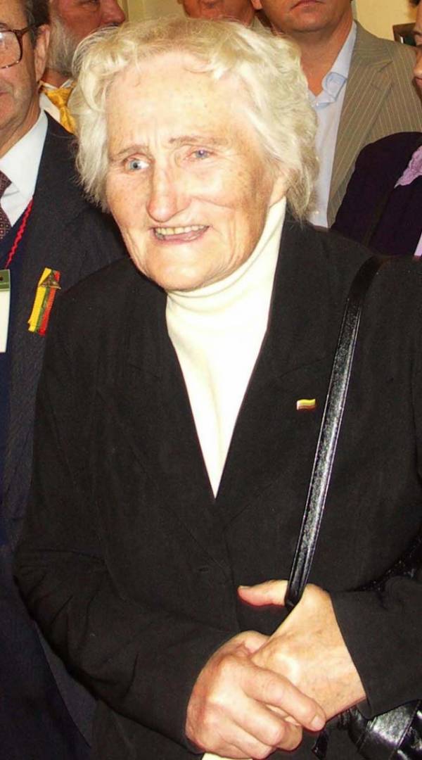 Mokytoja Vanda Vasiliauskienė. Mokytoja Vanda Vasiliauskienė.