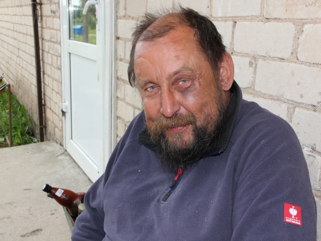 A.Masiulis neslepia: paaukotus pinigus jis išleis svaigalams. A.Masiulis neslepia: paaukotus pinigus jis išleis svaigalams.