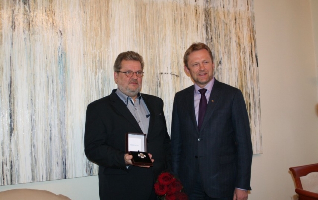 Apdovanotas Valstybinio Šiaulių dramos teatro vadovas Antanas Venckus