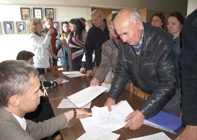 Po seminaro VDI Panevėžio skyriaus specialistai ne tik pasirašė verslininkų dokumentus apie išklausytus kursus Po seminaro VDI Panevėžio skyriaus specialistai ne tik pasirašė verslininkų dokumentus apie išklausytus kursus