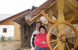 „Metų ūkio“ nugalėtojai: nuo kelių viščiukų iki modernaus pieno ūkio Ritos ir Deimanto Vėtų ūkis