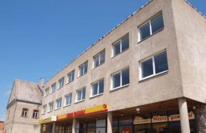 Antstoliai ketina parduoti šias viešbučio priestato antrojo ir trečiojo aukštų patalpas