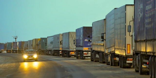 Vilkikų eilės Rusijos pasienyje artimiausiu metu sumažės. Eltos nuotr.