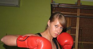 Vilijos ypatingas smūgis kabliu.