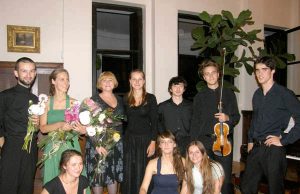 Te kiekvienas randa tai, ko ieško Pernykščio festivalio akimirka: dėmesio jauniesiems talentams Rokiškyje netrūko. R.Milaknienės nuotr.