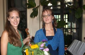 Klasikinės muzikos festivalyje – koncertas jauniausiems klausytojams Klasikinės muzikos festivalį dovanoja kraštietės Simona ir Justina Zajančauskaitės. N. Byčkovskio nuotr.