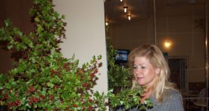 Nedidelės apyvartos kavinės šeimininkė Rita Zajančkauskienė džiaugėsi: kavinė išsaugojo klientus