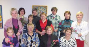 Popietėje dalyvavo Svarstyklių ženklo atstovai: S.Kriaučiūnienė (sėdi iš kairės)